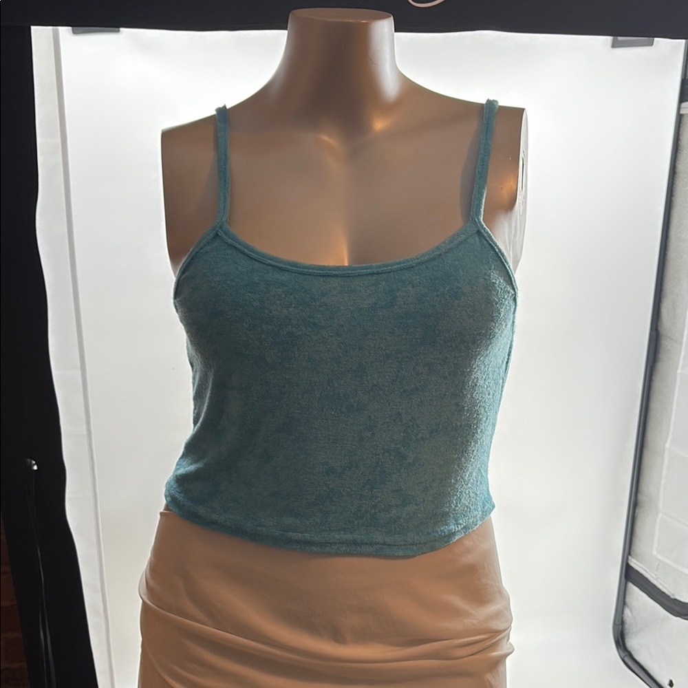 NWT. Rue21 Blue Sleeveless Terry Cloth Fitted Crop Camisole. Size (XL/3X)